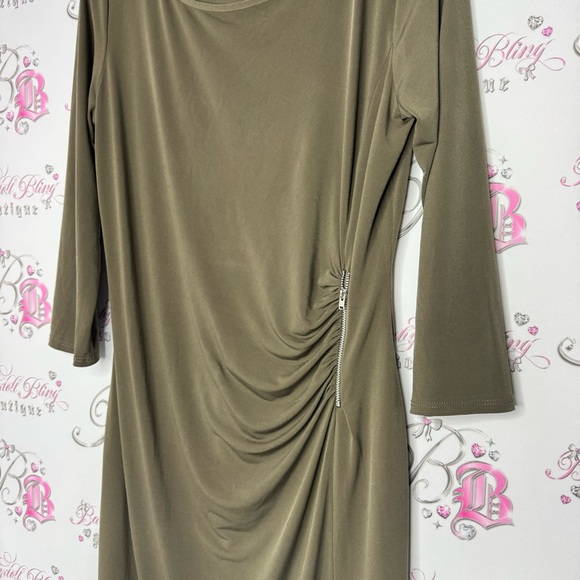 Wallis dress cinched zipper stunning stretchy army olive green bodycon flatter - Picture 9 of 12